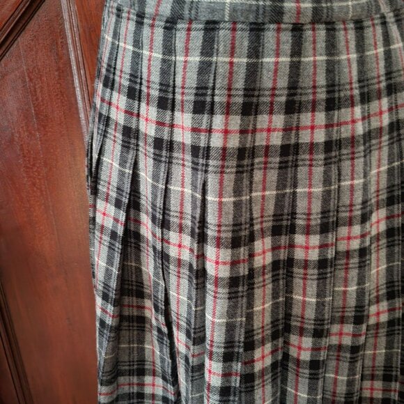 Vintage Pendleton Woolen Mills Pleated Tartan Skirt Size 6 Gray & Red Plaid 100% - Picture 2 of 6